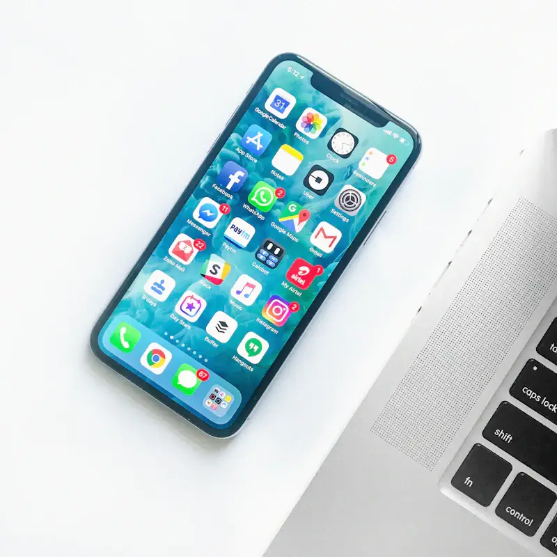 نوكيا XR21 — الموبايلات
